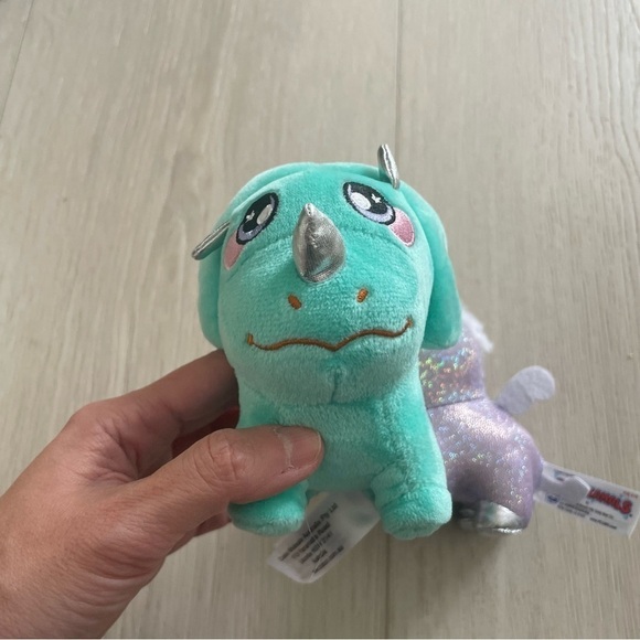 Squeezamals set of two Unicorn Dinosaur Green Triceratops and Pegasus - Picture 2 of 5